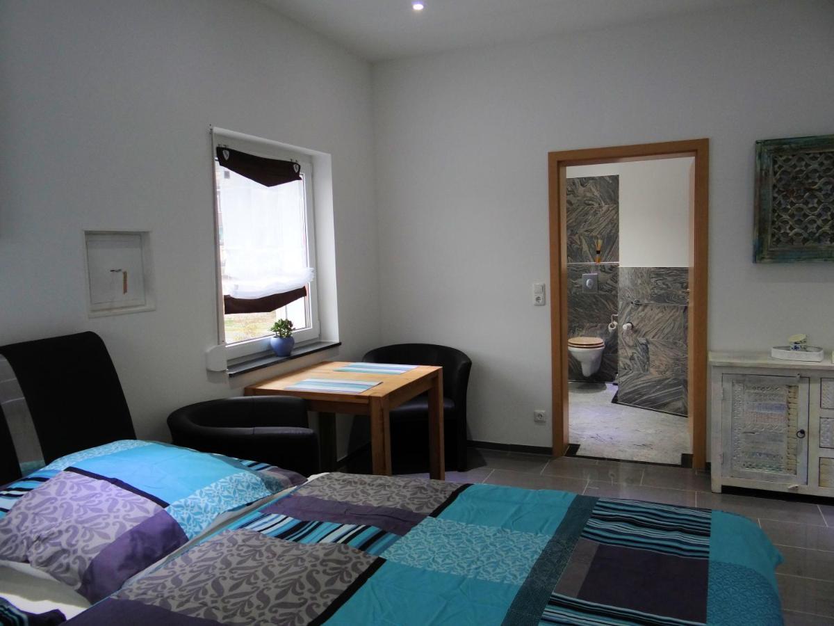 Travelers Home Hasloch  Екстер'єр фото