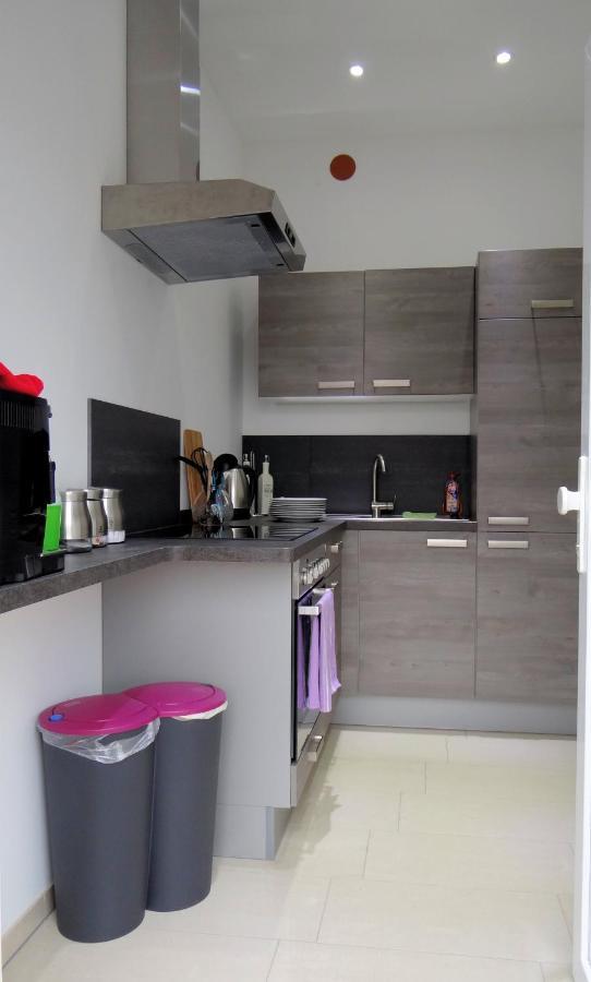 Travelers Home Hasloch  Екстер'єр фото